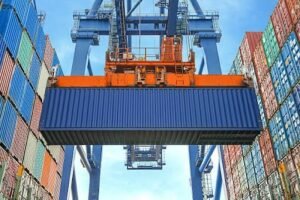 Mengulik Dinamika Ekspor Impor Indonesia: Antara Peluang dan Tantangan di Tengah Gejolak Global