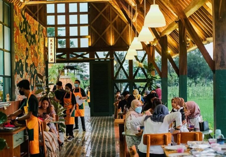 Yogyakarta: Pesona Tak Lekang Waktu di Tengah Gempuran Inovasi Pariwisata