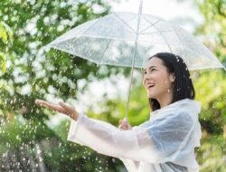 Liburan Menyenangkan di Musim Hujan: Bukan Halangan, Justru Petualangan!