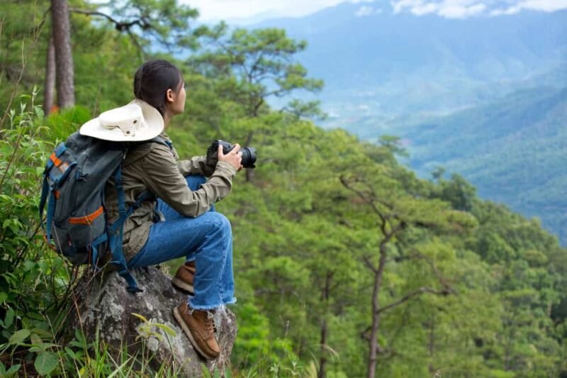 Menjelajahi Bumi dengan Hati: Rekomendasi Paket Tour Ramah Lingkungan dan Berkelanjutan